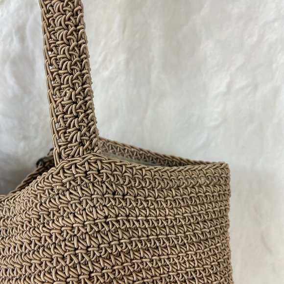 The Limited Crochet Wicker look shoulder bag HoBo Gypsy - Picture 3 of 10